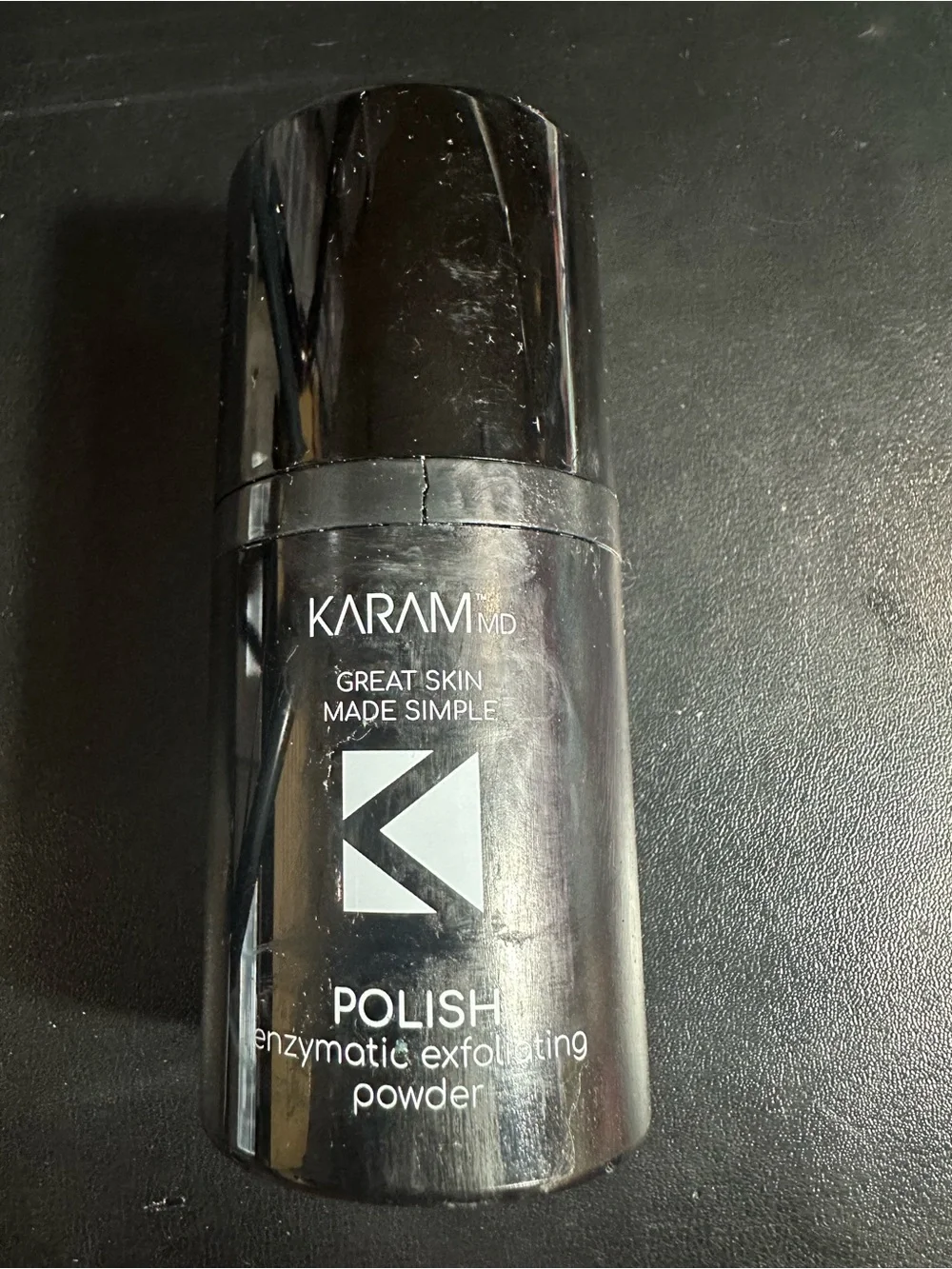 Karam MD Polish Enzymatic Exfoliating Powder no box has a crack in the lid